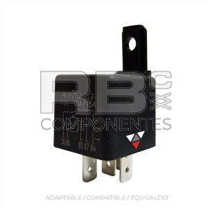 RELAIS TYPE AUTOMOBILE DE 12V. AVEC CONTACTS  N.O.